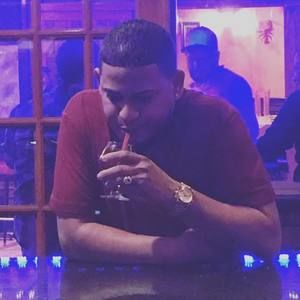 Meet your Posher, Noel